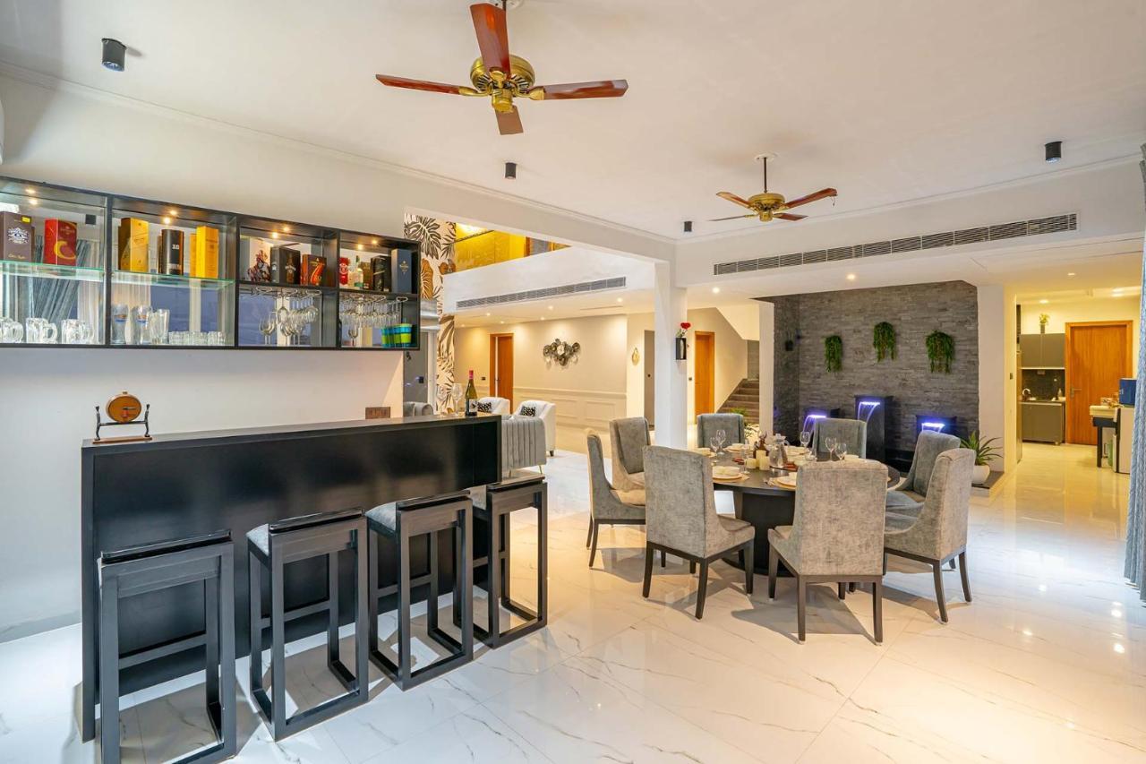 Stayvista At Le Blanc Escape W Outdoor Pool Sohna Bagian luar foto